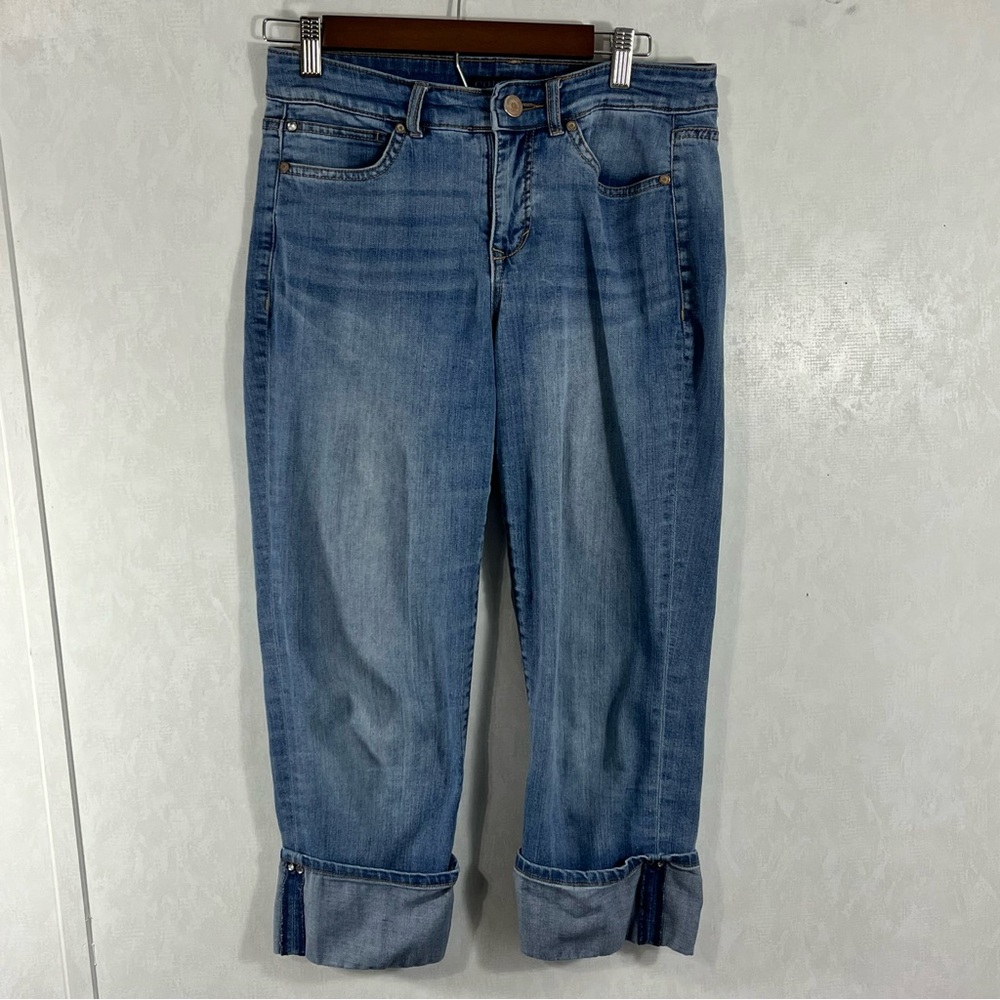 Code Bleu Light Blue Capri Jeans Rhinestone Embellishment Cuffed